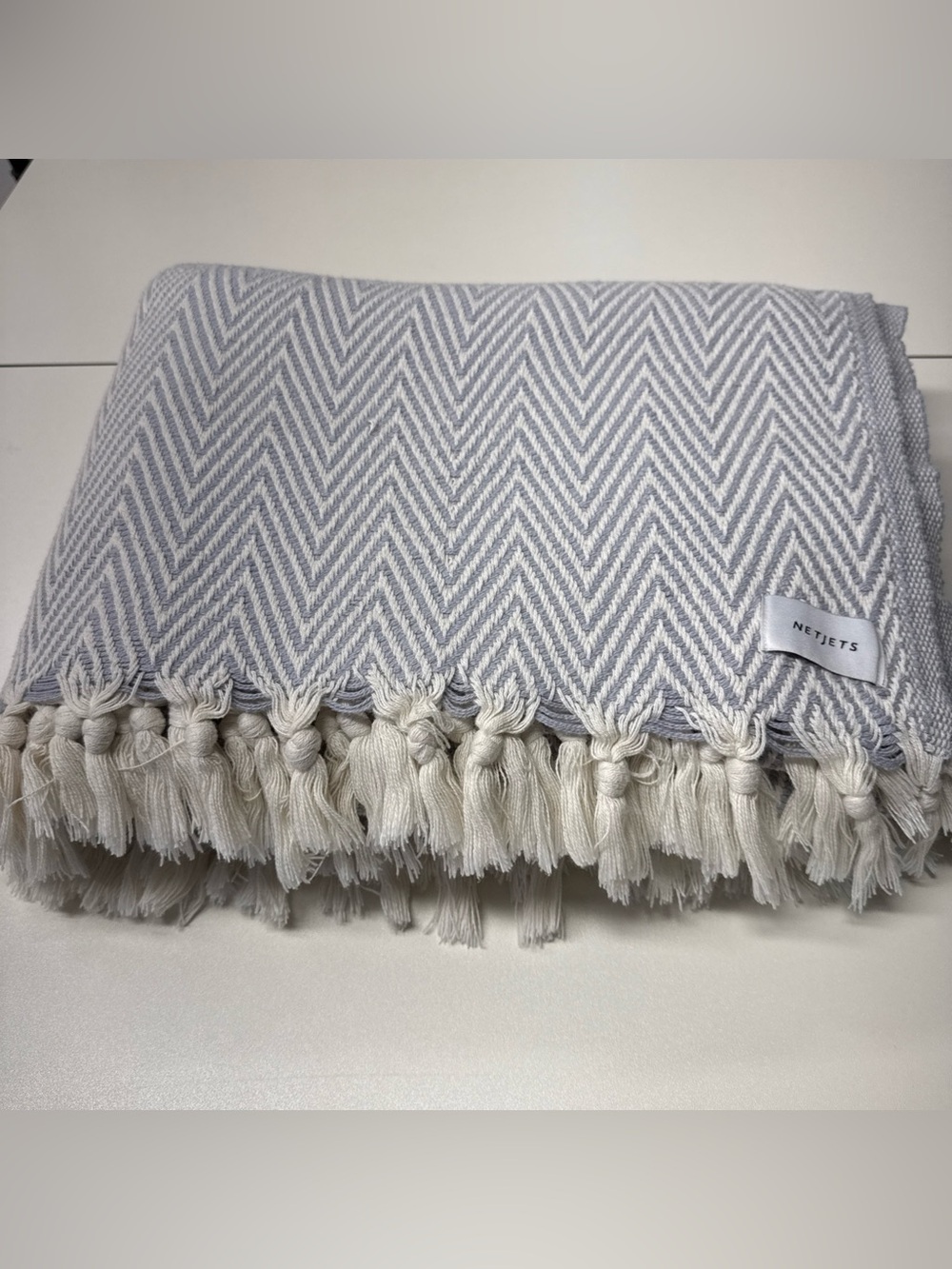 NETJETS Travel Throw Lap Blanket 64"x86" Herringbone Blue Gray Fringe